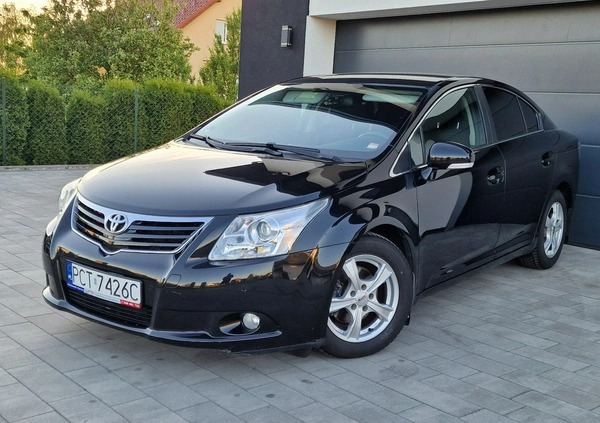 Toyota Avensis cena 31990 przebieg: 137158, rok produkcji 2010 z Skarszewy małe 407